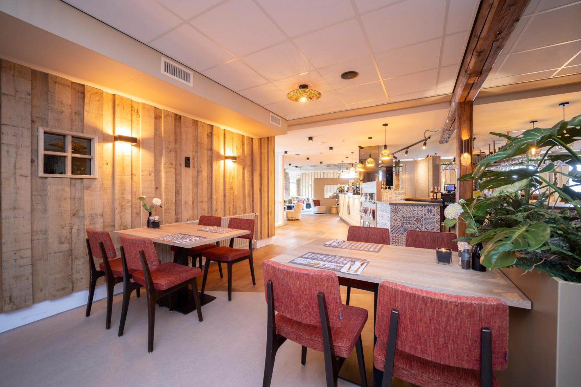 Fletcher Hotel-Restaurant De Borken Dwingeloo Eksteriør billede